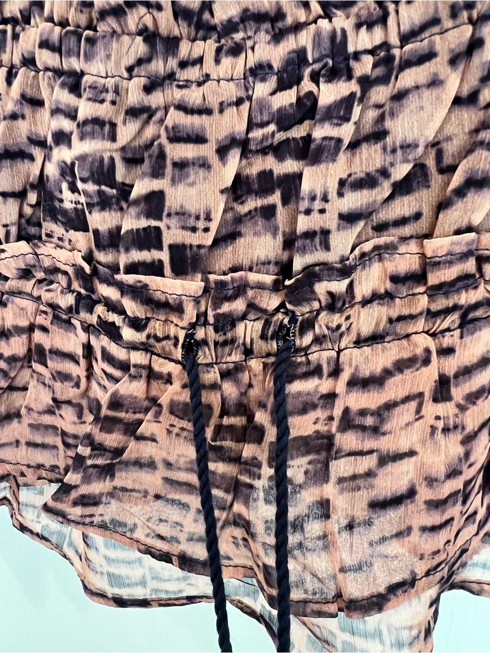 SAGE the label Canyon Echoes Peplum Blouse XS Animal Print Smocked Tassel NWT - Picture 3 of 7